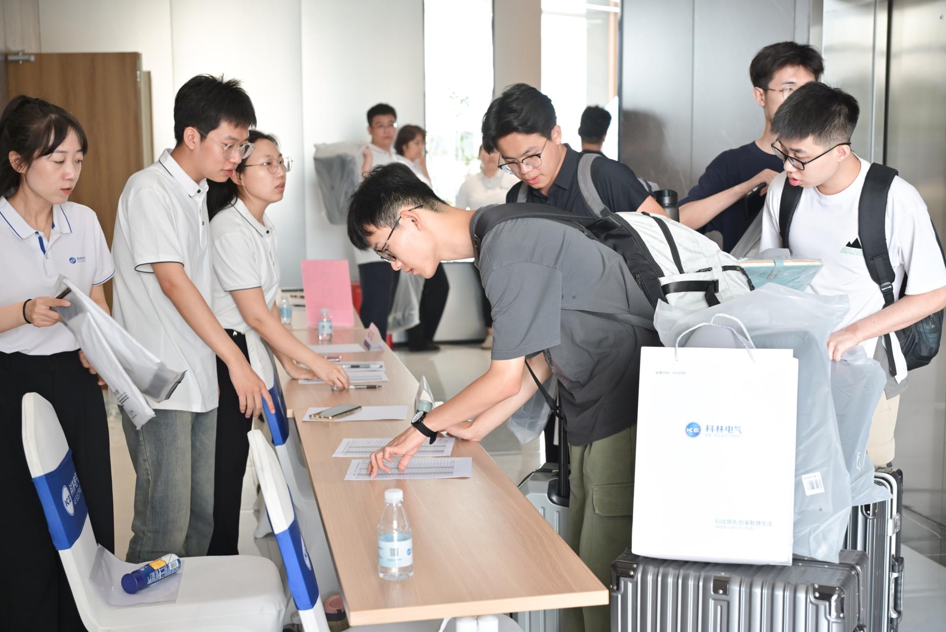 腾博汇游戏官网·(中国)专业服务,诚信为本